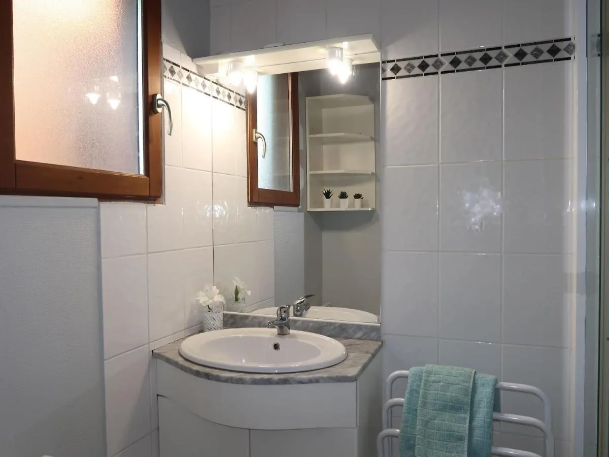 קאנקל Chalet Le Chalet - A 0*,  צרפת